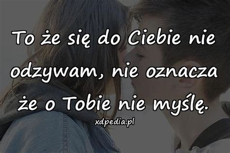 Zander! Sprytny drapieżnik o migotliwej łusce zbliża się do Ciebie w cichym poślizgu przez podwodne królestwo!